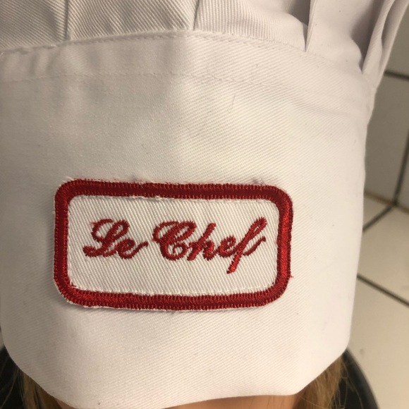 White Chef Hat- 13” tall and about 25” around- be the chef you want to be. - Picture 2 of 5